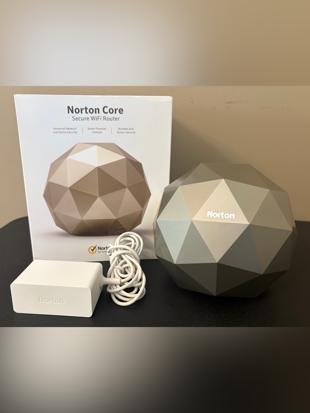 Norton Core Model 517 Titanium Gold High Performance Secure Wi-Fi Router
